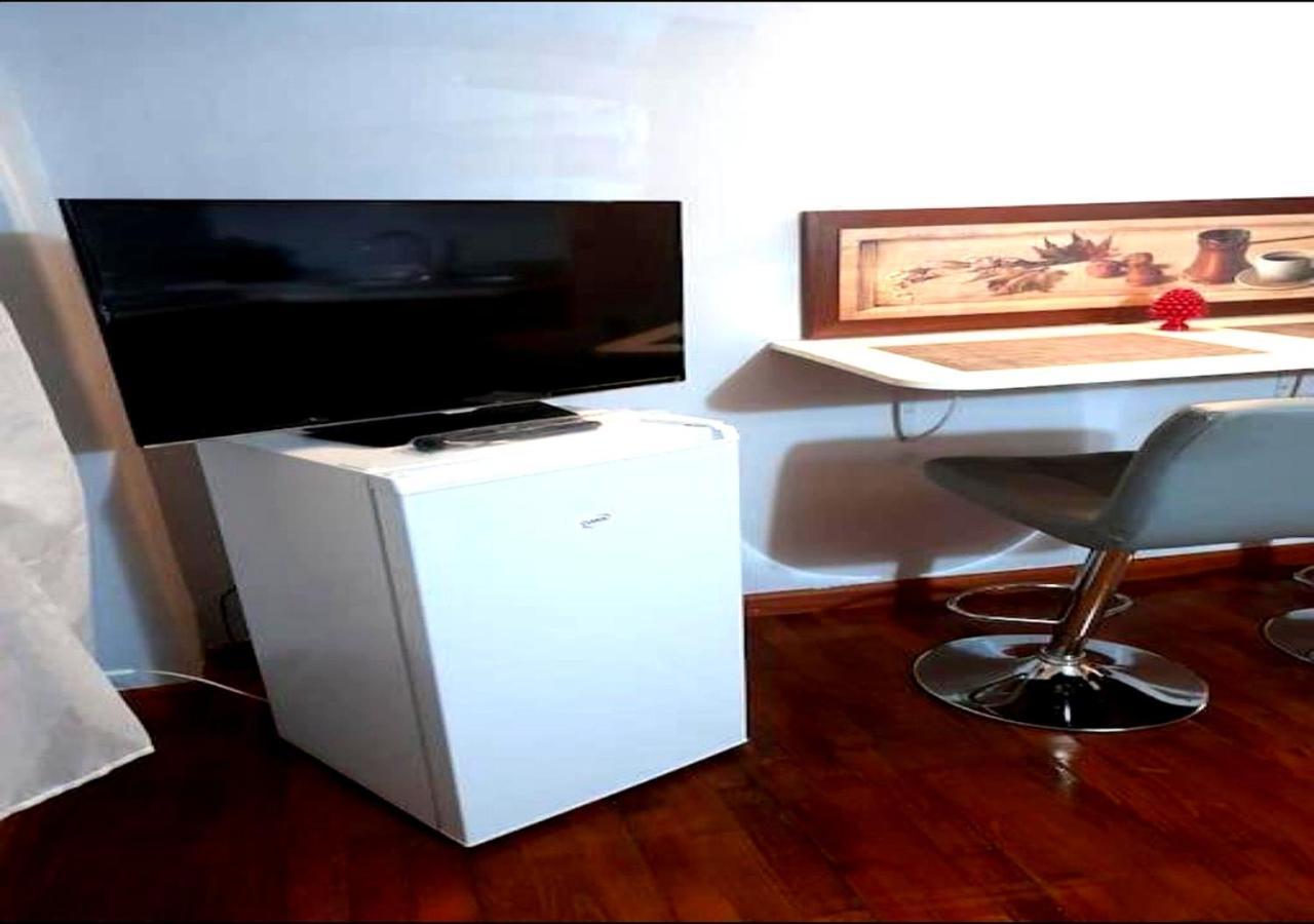 Aci House * CTA